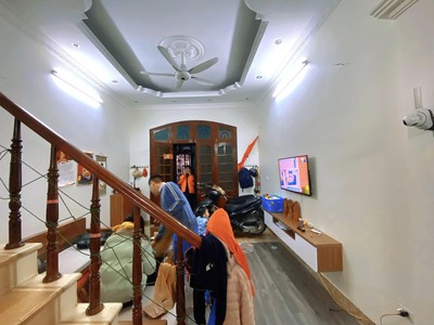 Cần bán loa cổ đang nghe tốt 1404