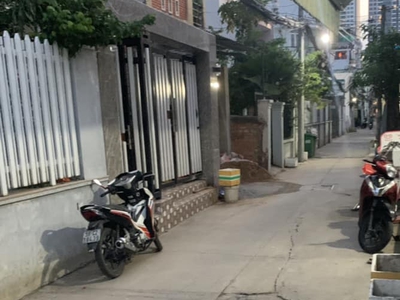 Cần bán loa cổ đang nghe tốt 2391