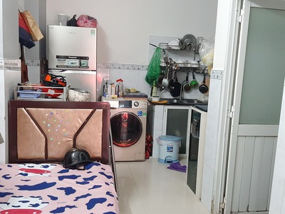 Cần bán loa cổ đang nghe tốt 2002