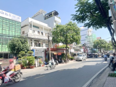 Cần bán loa cổ đang nghe tốt 1959