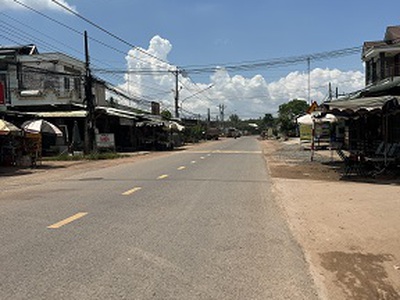 Cần bán loa cổ đang nghe tốt 2052