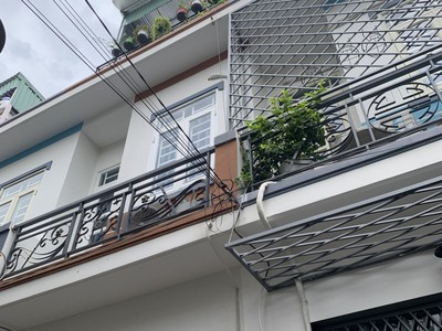 Cần bán loa cổ đang nghe tốt 2297
