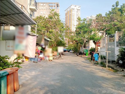 Cần bán loa cổ đang nghe tốt 1994