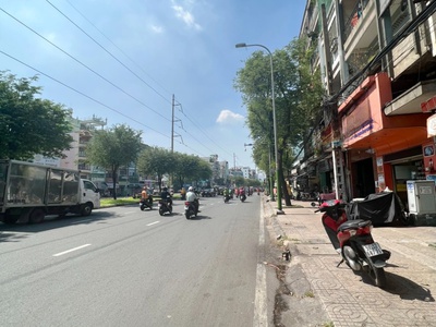 Cần bán loa cổ đang nghe tốt 1763