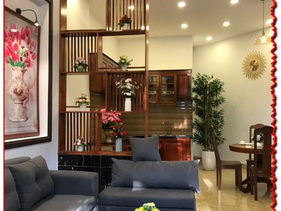 Cần bán loa cổ đang nghe tốt 1554