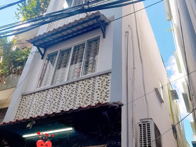 Cần bán loa cổ đang nghe tốt 155