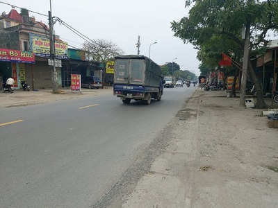 Cần bán loa cổ đang nghe tốt 1333