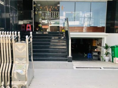 Cần bán loa cổ đang nghe tốt 1301