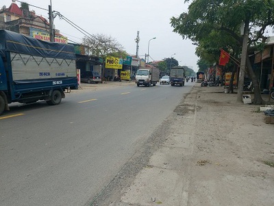 Cần bán loa cổ đang nghe tốt 1335