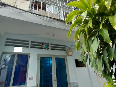 Cần bán loa cổ đang nghe tốt 749