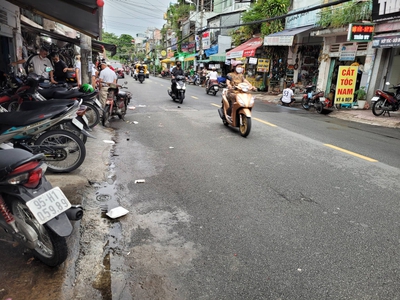 Cần bán loa cổ đang nghe tốt 775