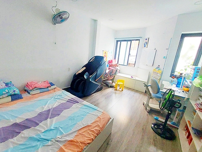 Cần bán loa cổ đang nghe tốt 569