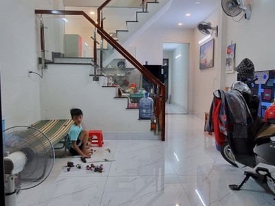 Cần bán loa cổ đang nghe tốt 607