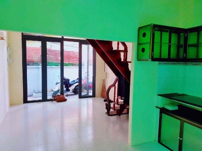 Cần bán loa cổ đang nghe tốt 704