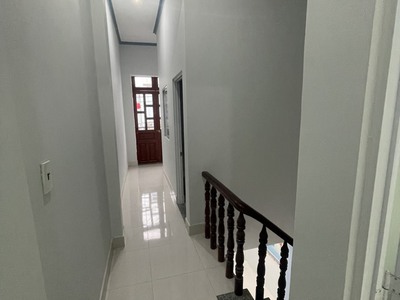 Nhà phố mặt tiền sổ sẵn thành phố Bình Dương 4