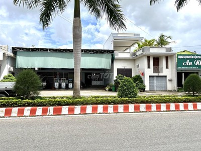 Cần bán loa cổ đang nghe tốt 1361