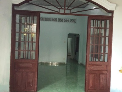 Cho thuê nhà 3,5tr/tháng, sân oto, 2pn gần chợ quang thắng trảng dài 2