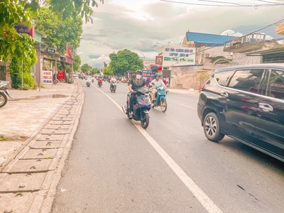 Cần bán loa cổ đang nghe tốt 1280