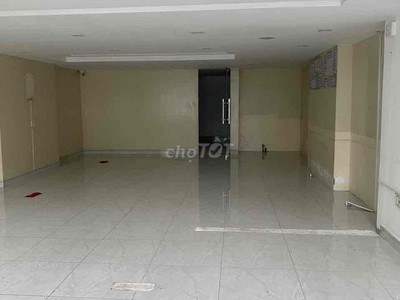 Nhà thuê MT giá siêu rẻ, KDC Trung Sơn, BC. 6x20m, hầm, trệt, lửng, 3 lầu, sân thượng. Giá 52 tr/th 1