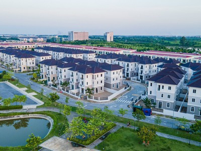 Cần bán loa cổ đang nghe tốt 951