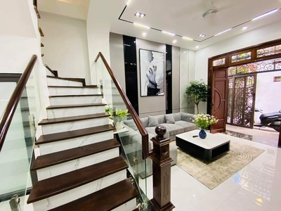 Cần bán loa cổ đang nghe tốt 94