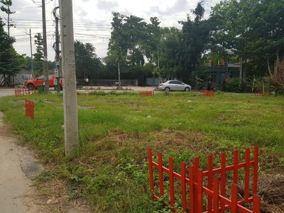 Cần bán loa cổ đang nghe tốt 500