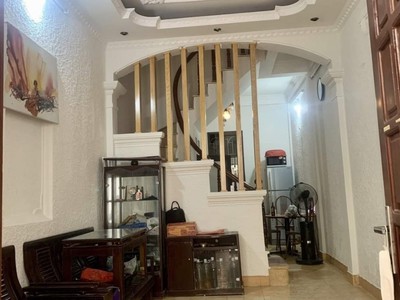 Cần bán loa cổ đang nghe tốt 1017