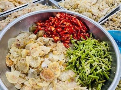 Phân phối sỉ lẻ các mặt hàng đặc sản bán chạy Tết 2