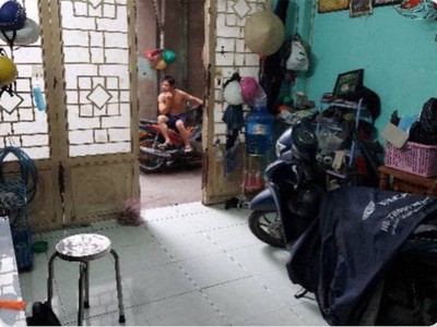 Cần bán loa cổ đang nghe tốt 676