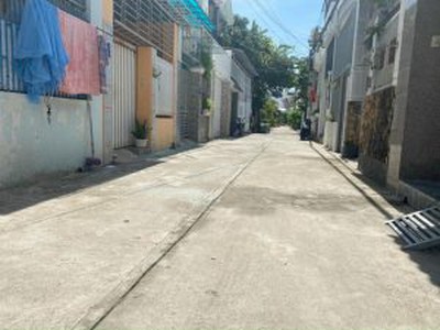 Cần bán loa cổ đang nghe tốt 369