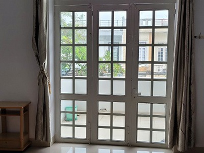 Cần bán loa cổ đang nghe tốt 1304