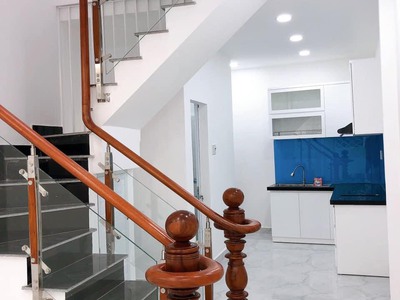 Cần bán loa cổ đang nghe tốt 2364