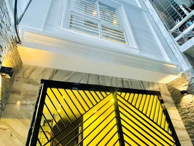 Cần bán loa cổ đang nghe tốt 2392