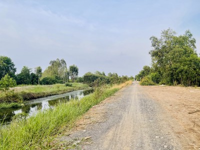 Cần bán loa cổ đang nghe tốt 1160