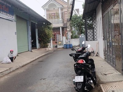 Cần bán loa cổ đang nghe tốt 2162