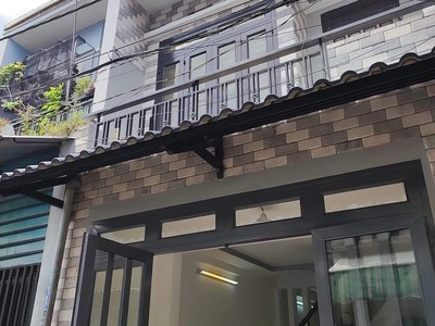 Cần bán loa cổ đang nghe tốt 2262