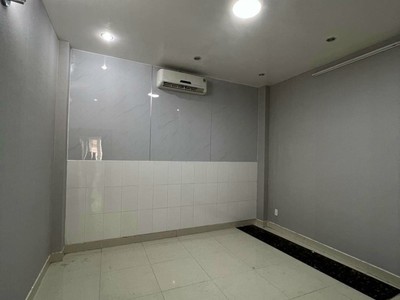 Nhà đẹp khu trung tâm, xem là thích ngay 2
