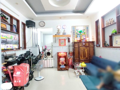 Cần bán loa cổ đang nghe tốt 4019