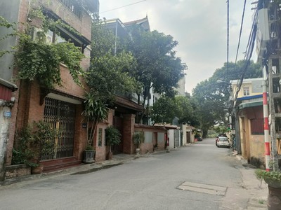 Cần bán loa cổ đang nghe tốt 2550
