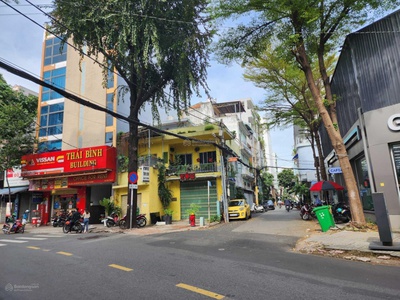 Cần bán loa cổ đang nghe tốt 3399