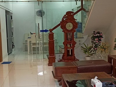 Nhà MT Đường Số 32 56m2 4 tầng.Dt 4.5x12.5 . Giá chỉ 7.7 tỷ BTĐ TĐ 0