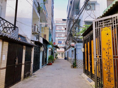 Cần bán loa cổ đang nghe tốt 3497