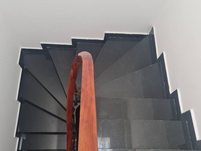 Cần bán loa cổ đang nghe tốt 3693