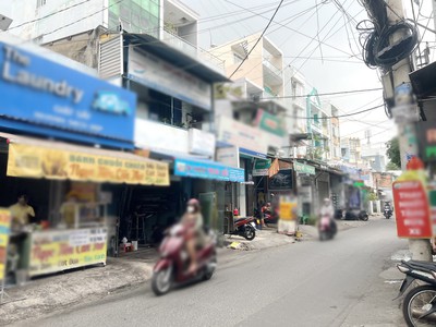 Cần bán loa cổ đang nghe tốt 3918