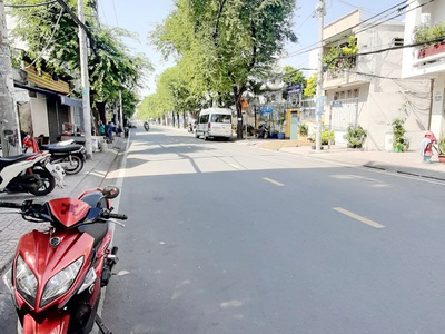 Cần bán loa cổ đang nghe tốt 4311