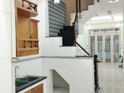 Cần bán loa cổ đang nghe tốt 3657