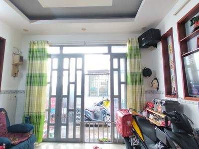 Cần bán loa cổ đang nghe tốt 4021