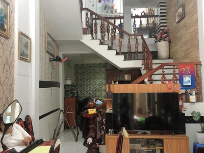 Cần bán loa cổ đang nghe tốt 2837