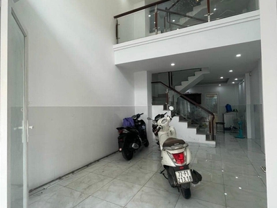 Cần bán loa cổ đang nghe tốt 2672