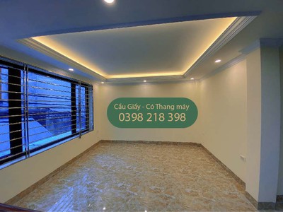 Cần bán loa cổ đang nghe tốt 4677